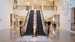 Concorde Shopping Centre (D3), Retail #561228481